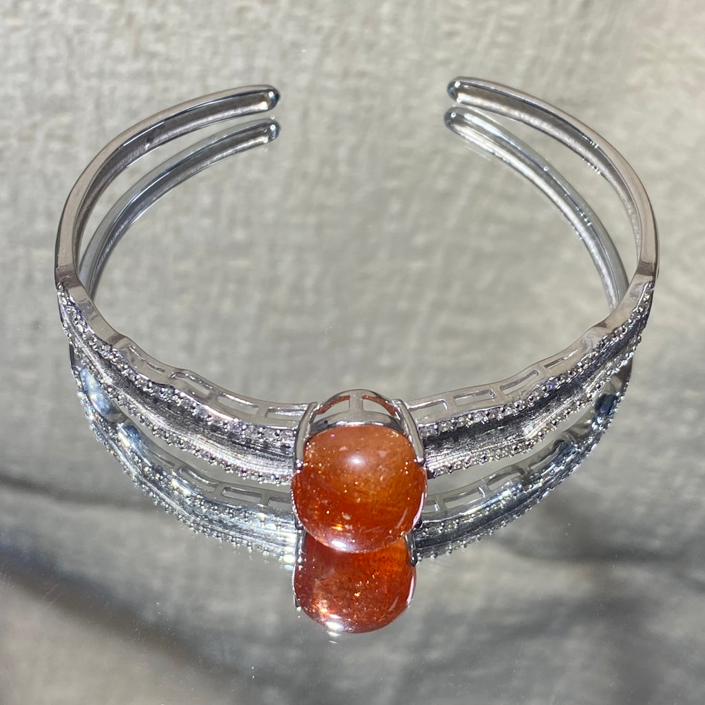 Natural Sunstone s925 bangle
