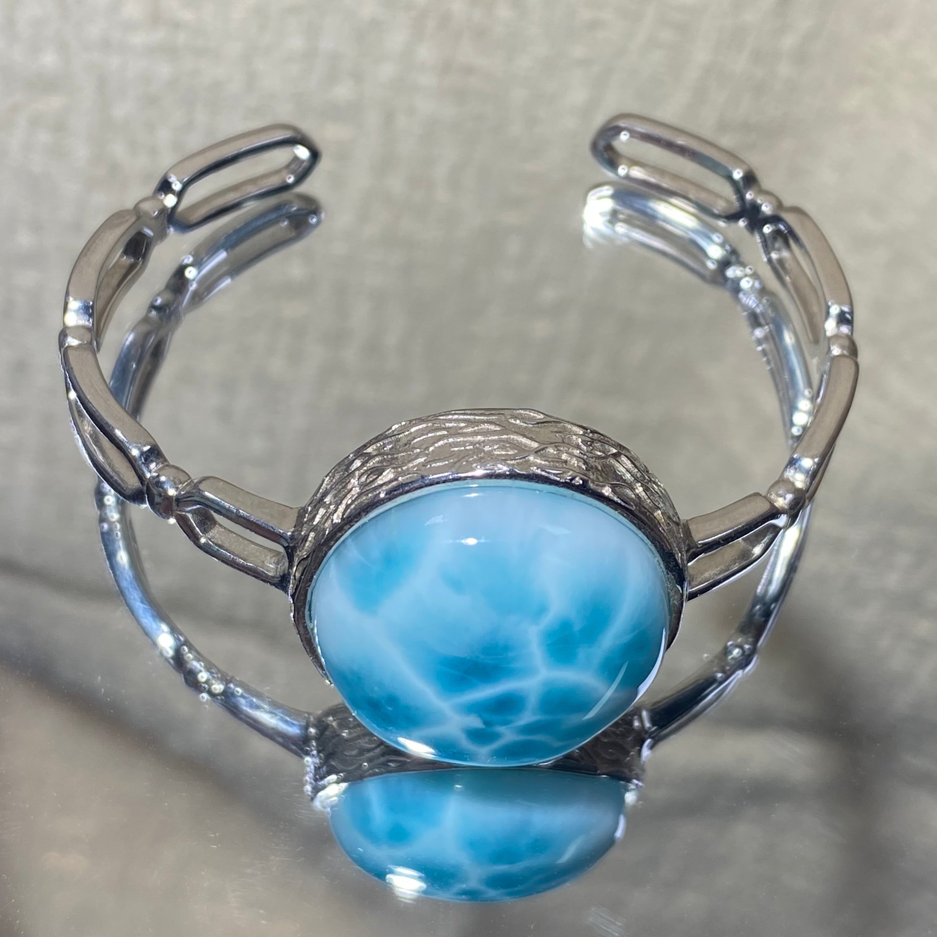 Natural Larimar s925 bangle