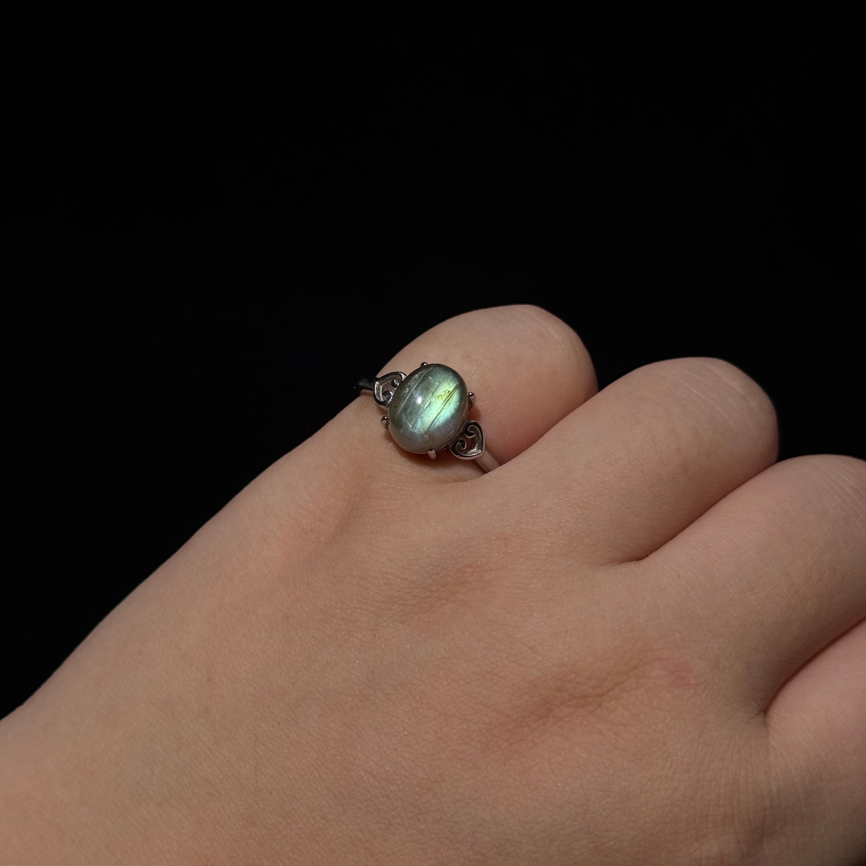 Adjustable Copper Crystal Ring Set - 30+ Colorful Gem Rings for Daily/Party Wear