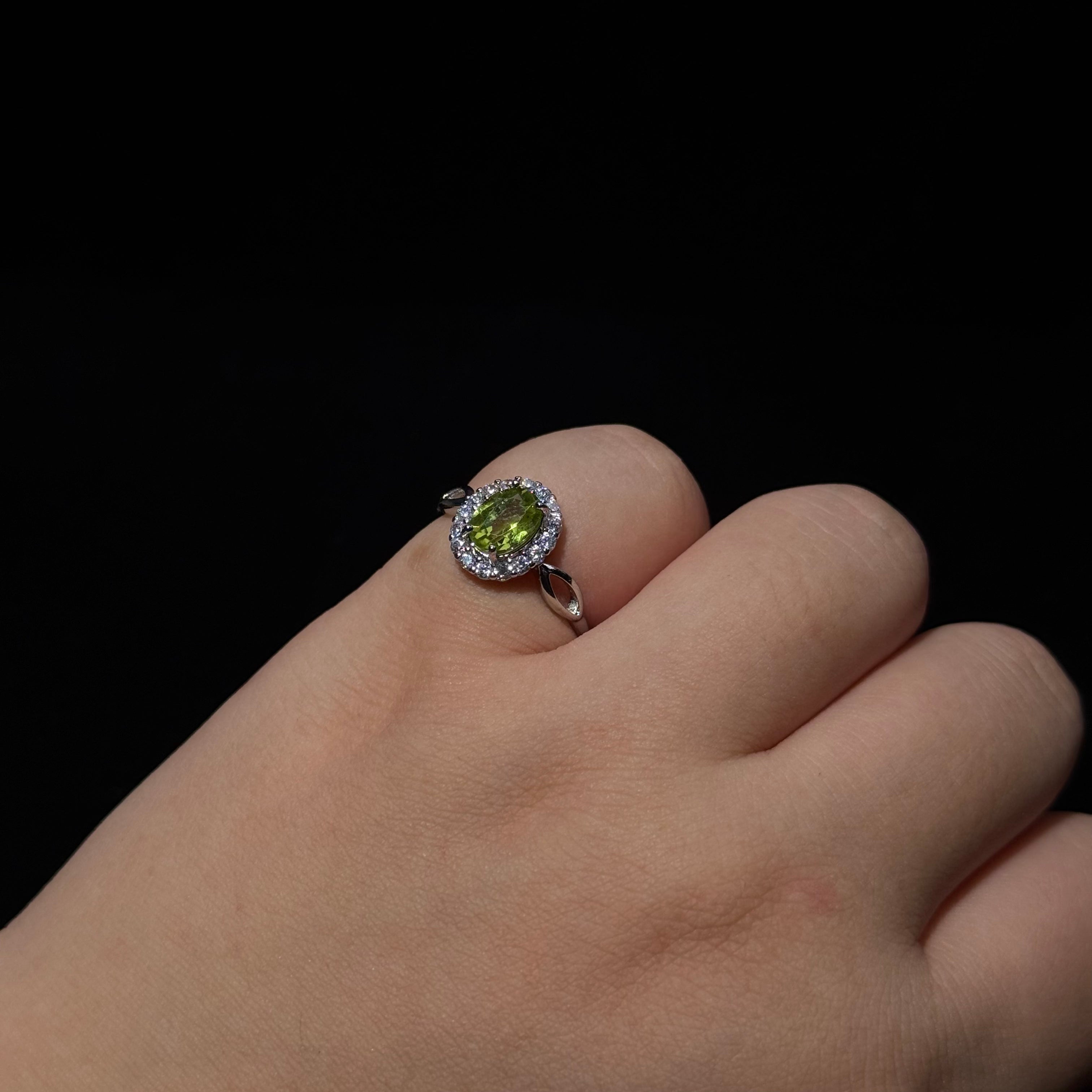 Adjustable Copper Crystal Ring Set - 30+ Colorful Gem Rings for Daily/Party Wear