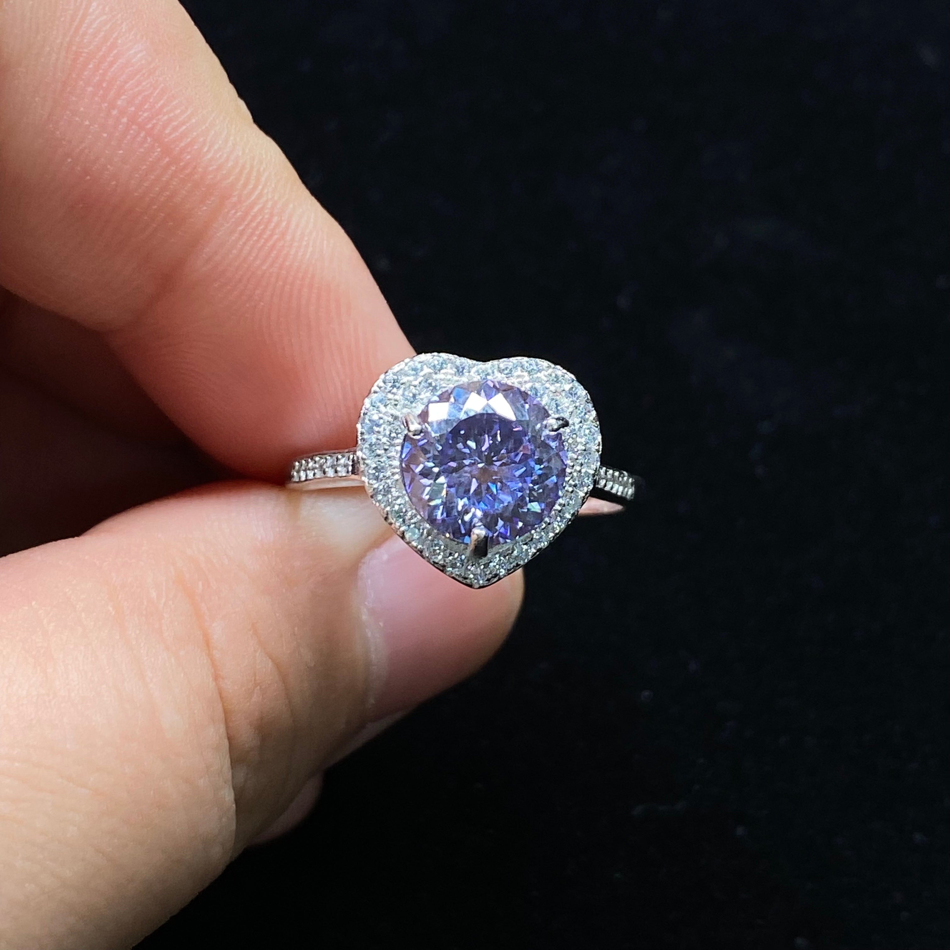 Purple moissanite Halo Heart S925 Ring - Sparkle with Love 💜