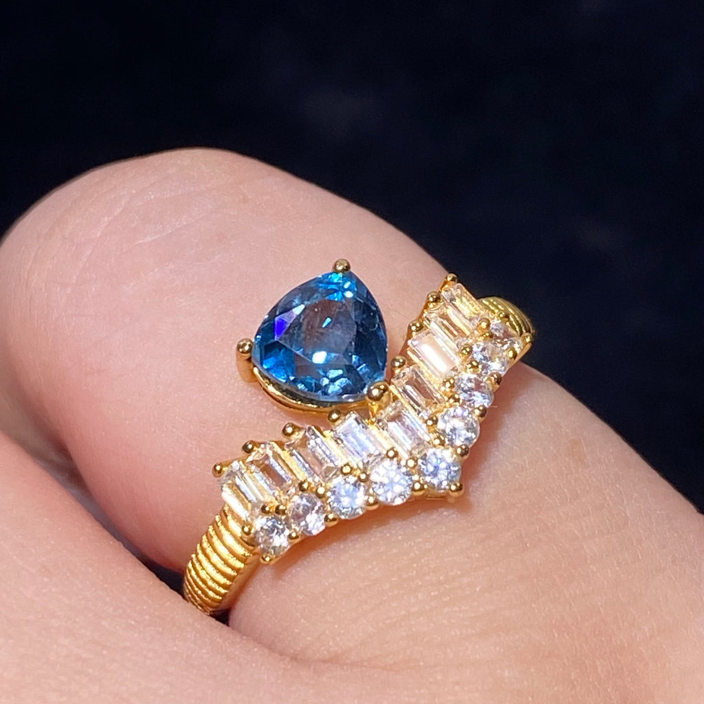 Pear London Blue Topaz Crown Baguette Zircon Gold Plated Adjustable Open Ring Deep ocean blue teardrop gem stepped baguette zircon crown luxury open band ring