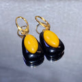 Teardrop Natural Honey Amber & Polished Ebony Two-Tone Gold Plated Huggie Drop Earrings Retro black & warm golden contrast lightweight vintage daily statement earrings
