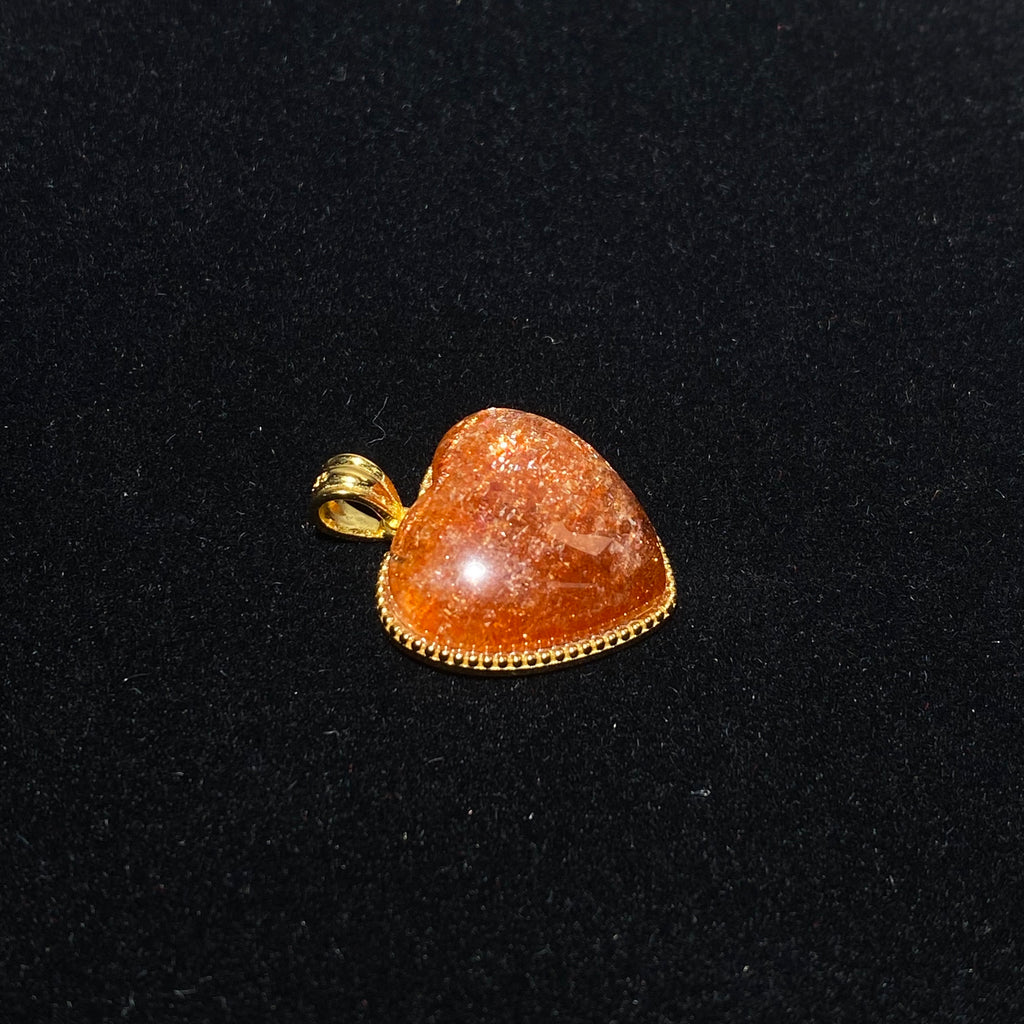 Smooth Cabochon Natural Orange Glitter Sunstone Solid Heart Serrated Full Bezel Wrapped Gold Plated Minimalist Warm Sacral Chakra Vitality Crystal Pendant Charm