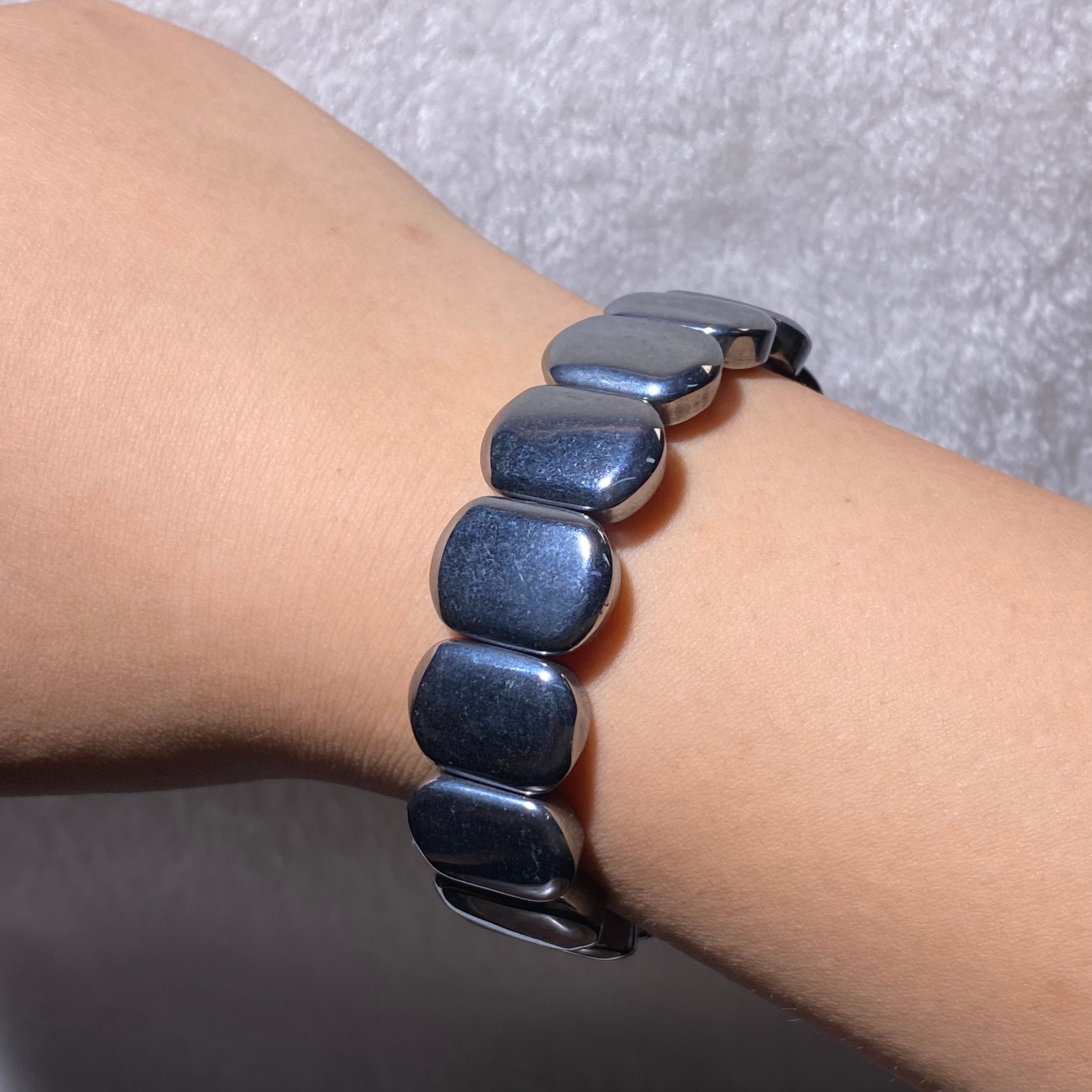Natural Terahertz Rectangular Flat Bead Stretch Bracelet, Fits 16cm Wrist | Grounding Energy Stone, Relieve Fatigue & Improve Circulation, Minimalist Unisex Wellness Wrist Jewelry Gift