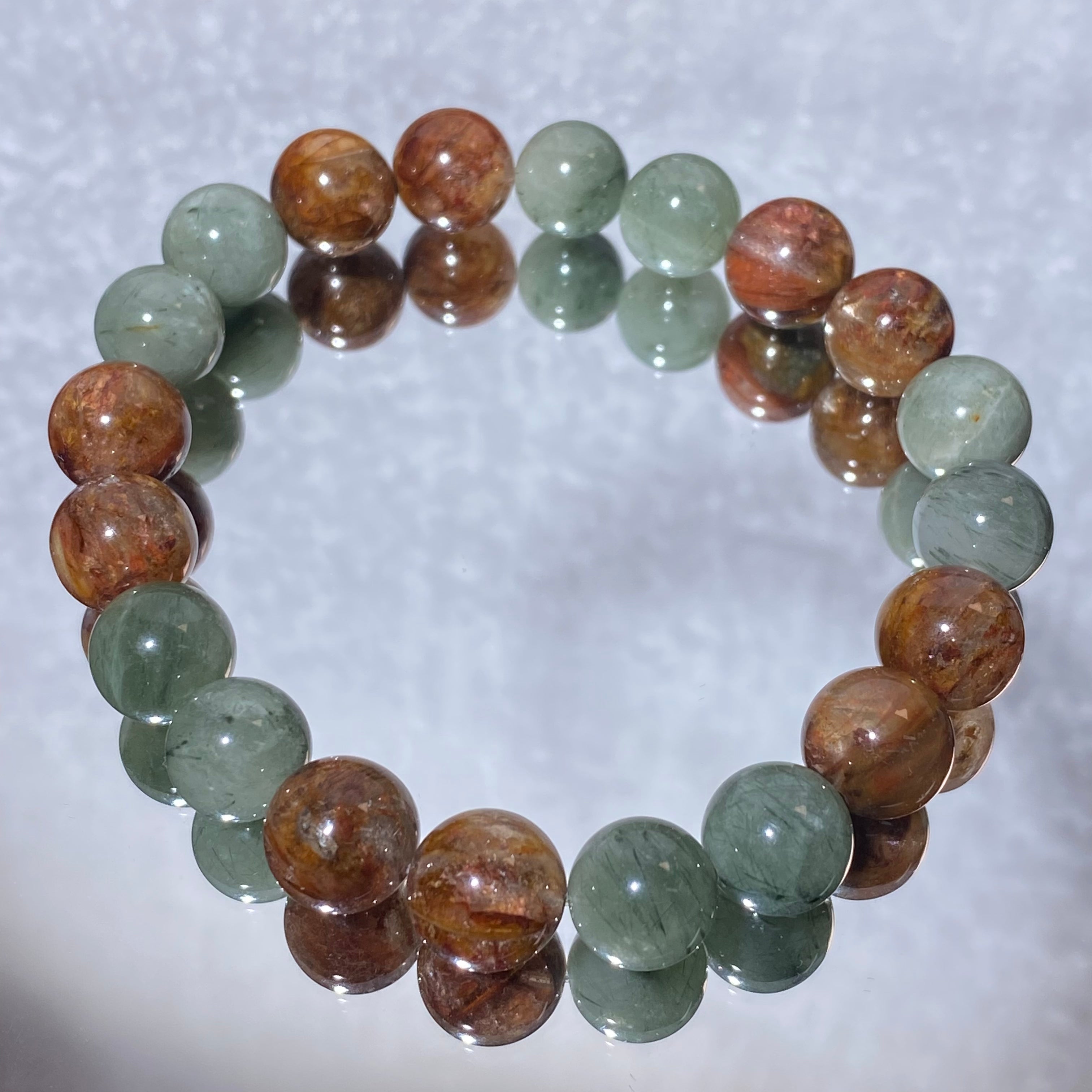 Natural Red & Green Mixed Rabbit Hair Quartz Stretch Bracelet, Fits 16cm Wrist | Root Sacral Chakra Wealth Vitality Crystal, Boost Career Luck & Physical Energy, Unisex Earth Tone Prosperity Wrist Jewelry Gift