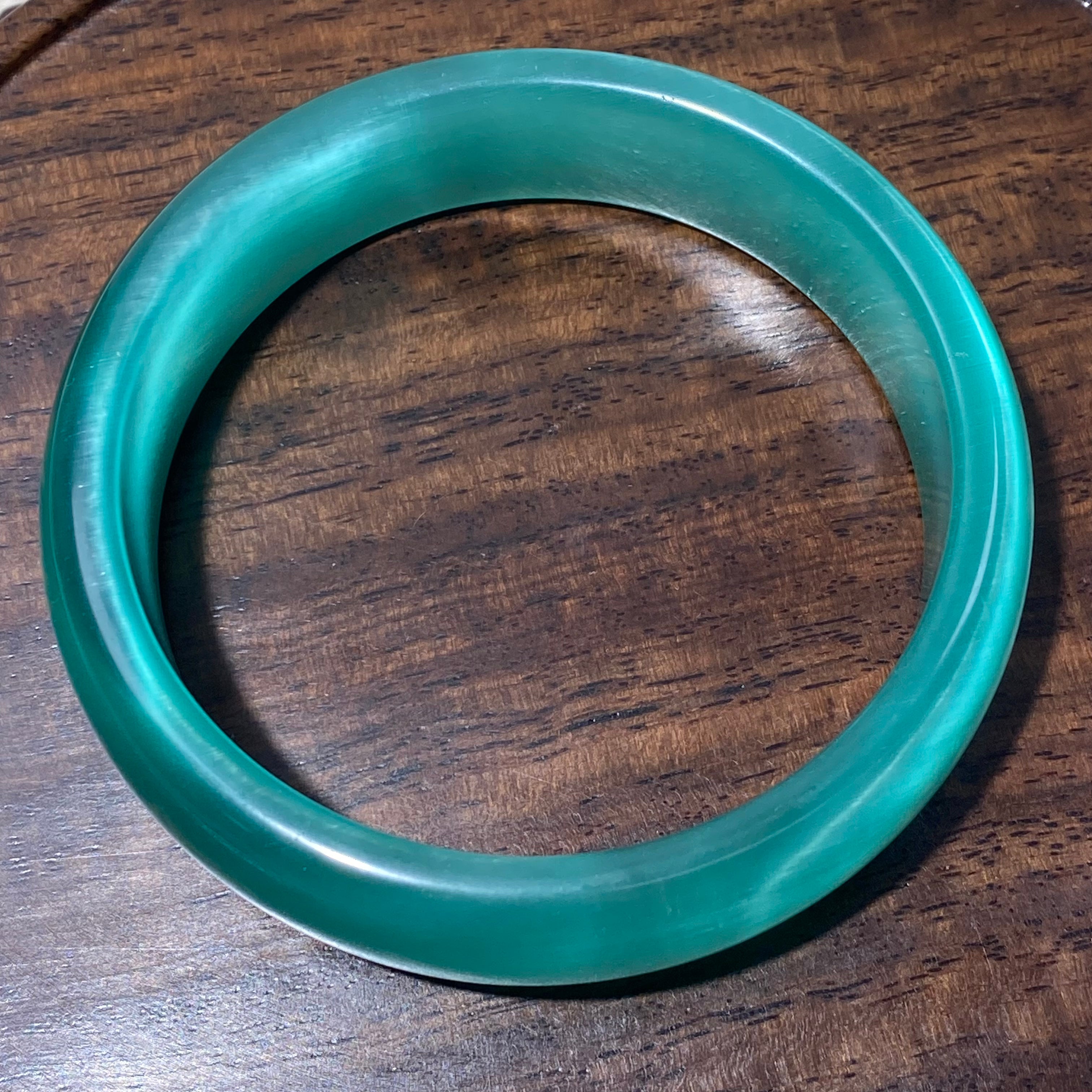 Turquoise Blue Cat's Eye Wide Flat Bangle