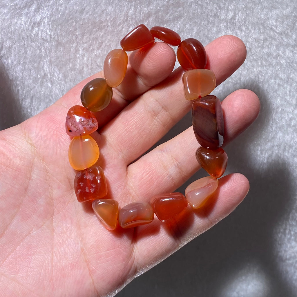 Red Agate Irregular Tumbled Freeform Bead Stretch Bracelet, Fits 16cm Wrist