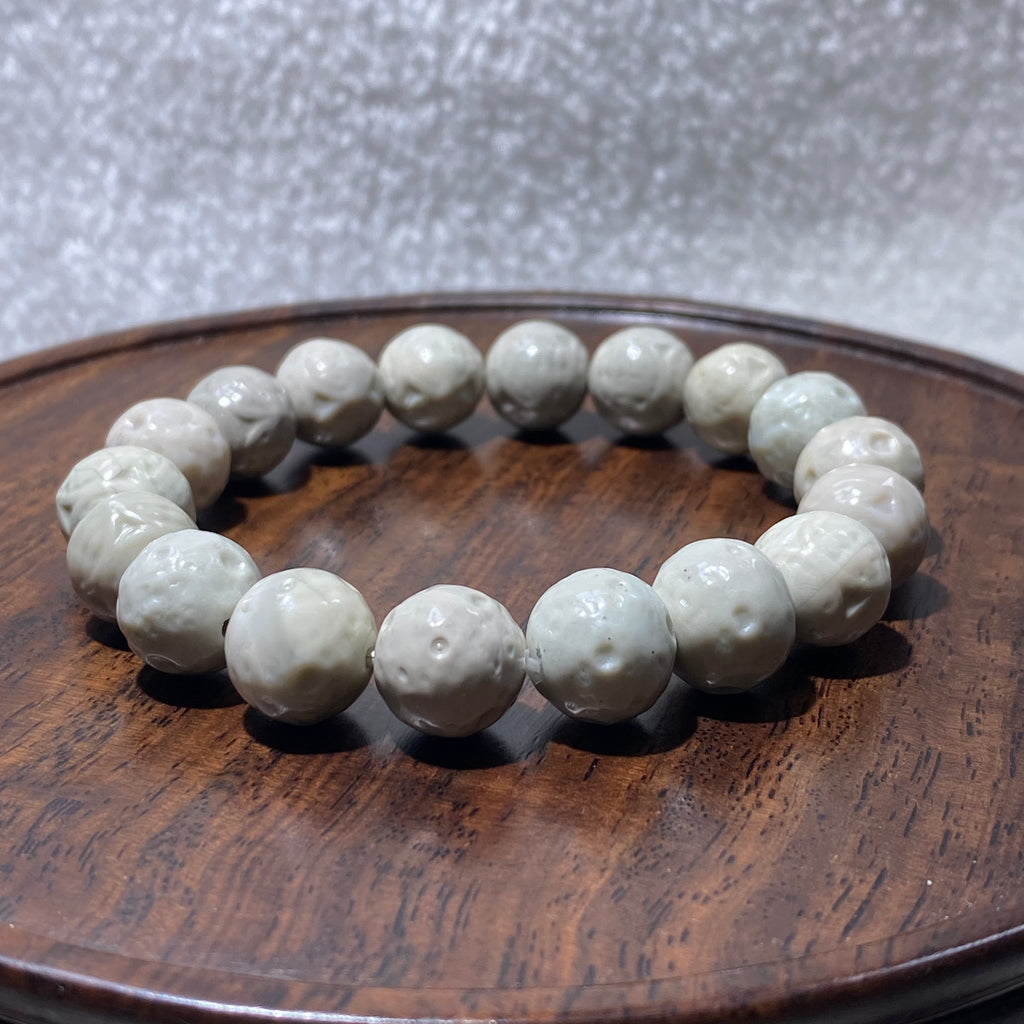 Natural Matte Alashan Agate Carved Round Bead Stretch Bracelet, Fits 16cm Wrist