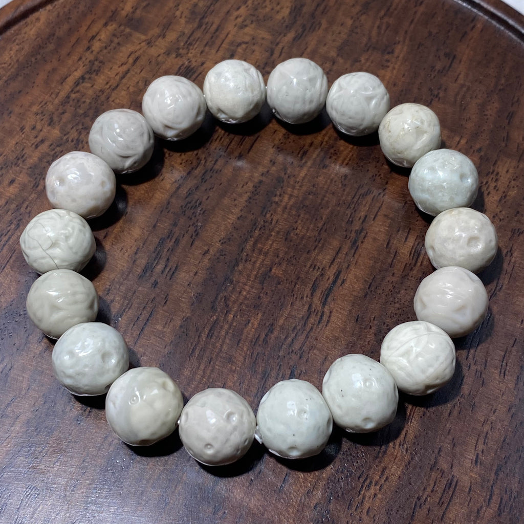 Natural Matte Alashan Agate Carved Round Bead Stretch Bracelet, Fits 16cm Wrist