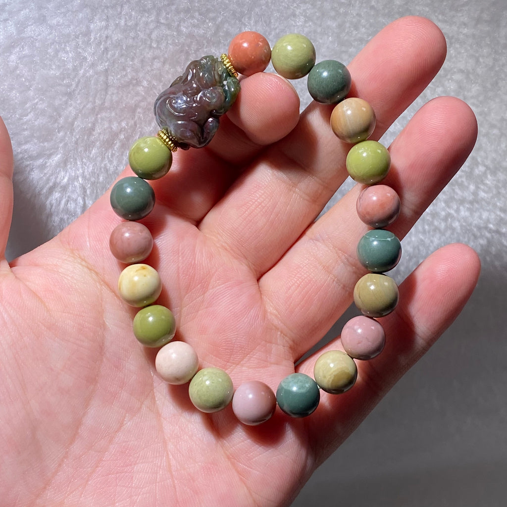 Natural Multicolor Mixed Matte Alashan Agate Pixiu Bead Stretch Bracelet, Fits 16cm Wrist