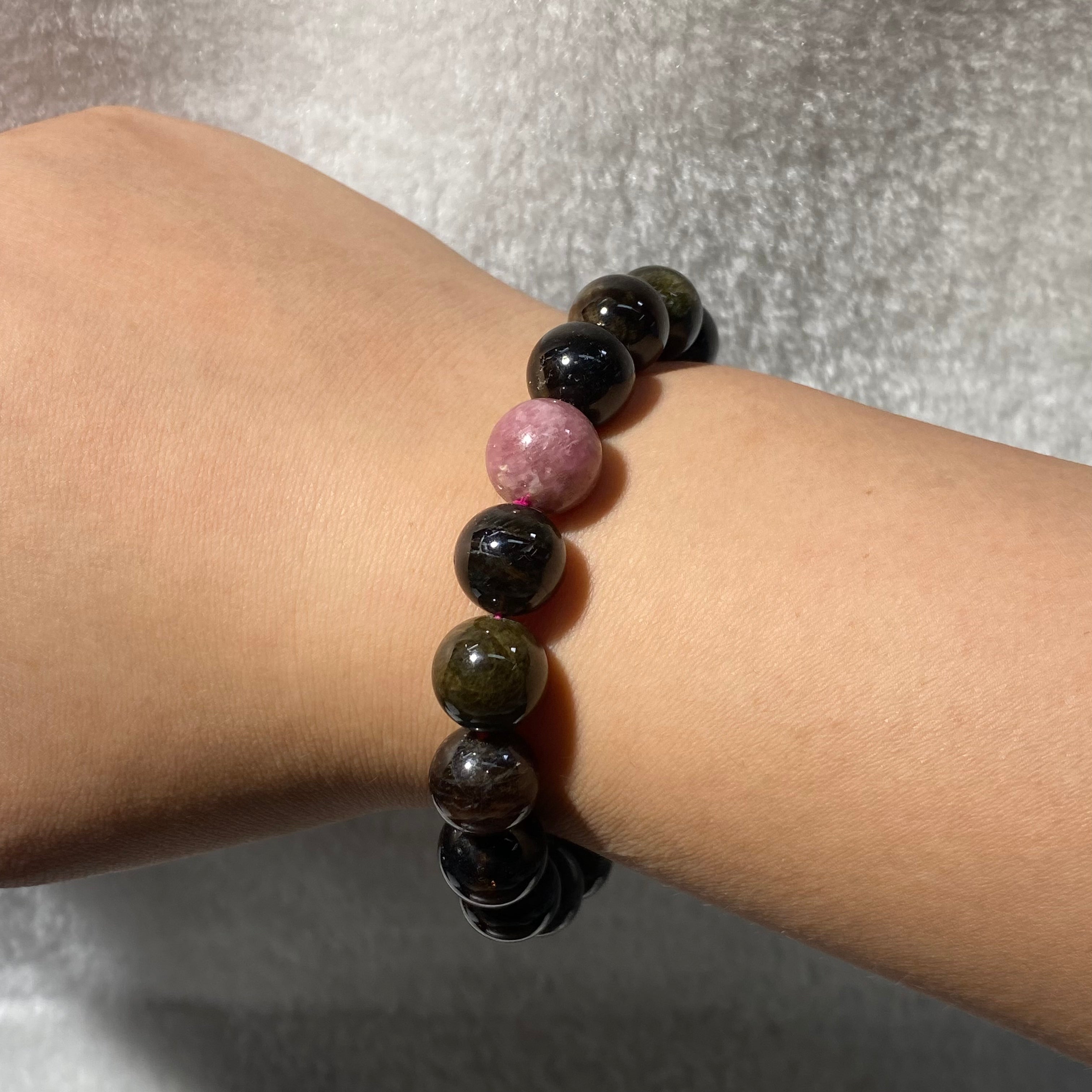Tourmaline Round Bead Stretch Bracelet, Bead Size 11.6mm, Fits 17cm Wrist