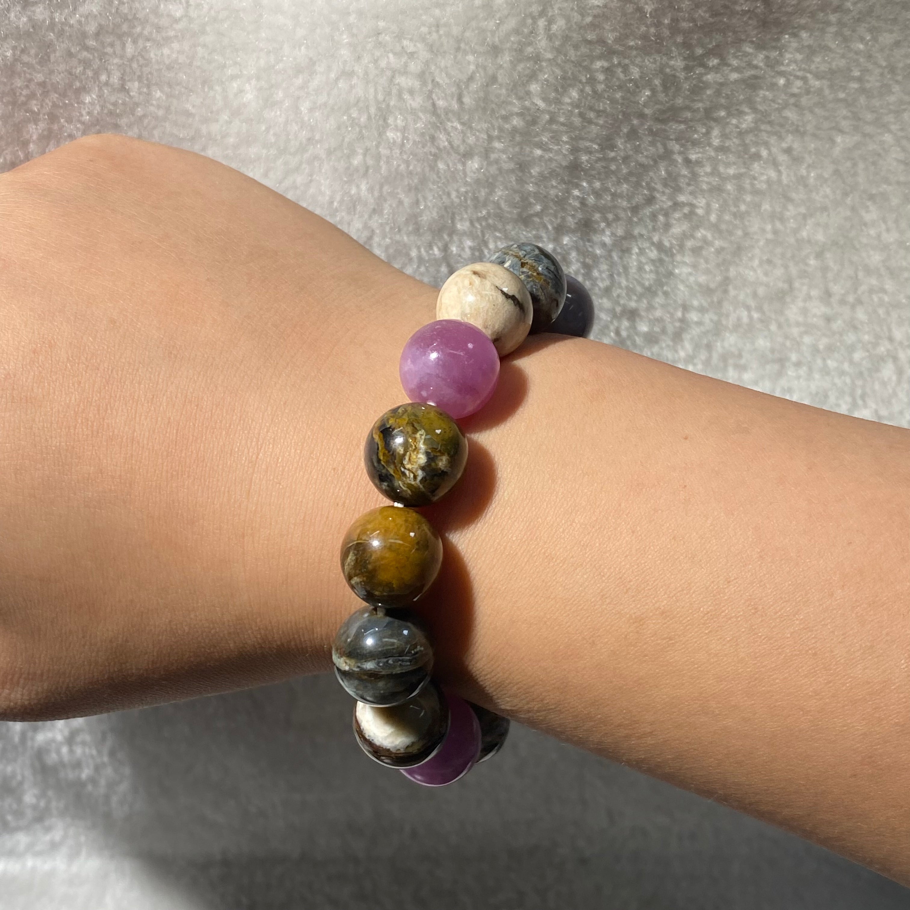 Natural Multicolor Australian Opal Round Bead Stretch Bracelet, Bead Size 14.2mm, Fits 16cm Wrist