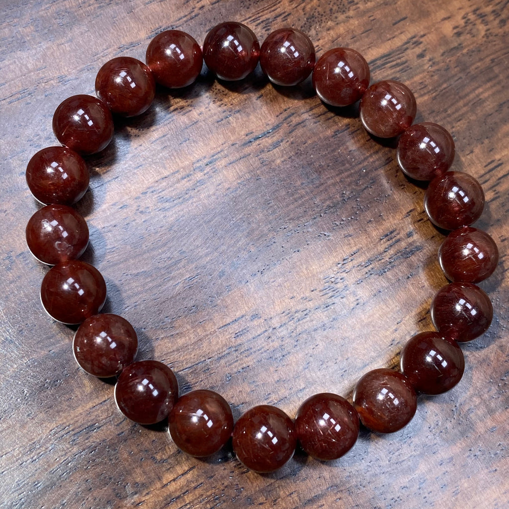 Natural Red Rabbit Fur Quartz Round Bead Bracelet, 9mm Beads, Fits 15.5cm Wrist
