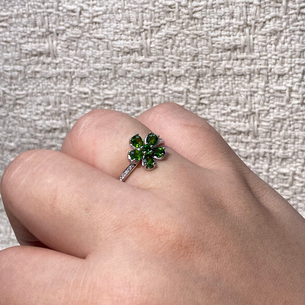 Natural Diopside Four-Leaf Clover S925 Adjustable Ring