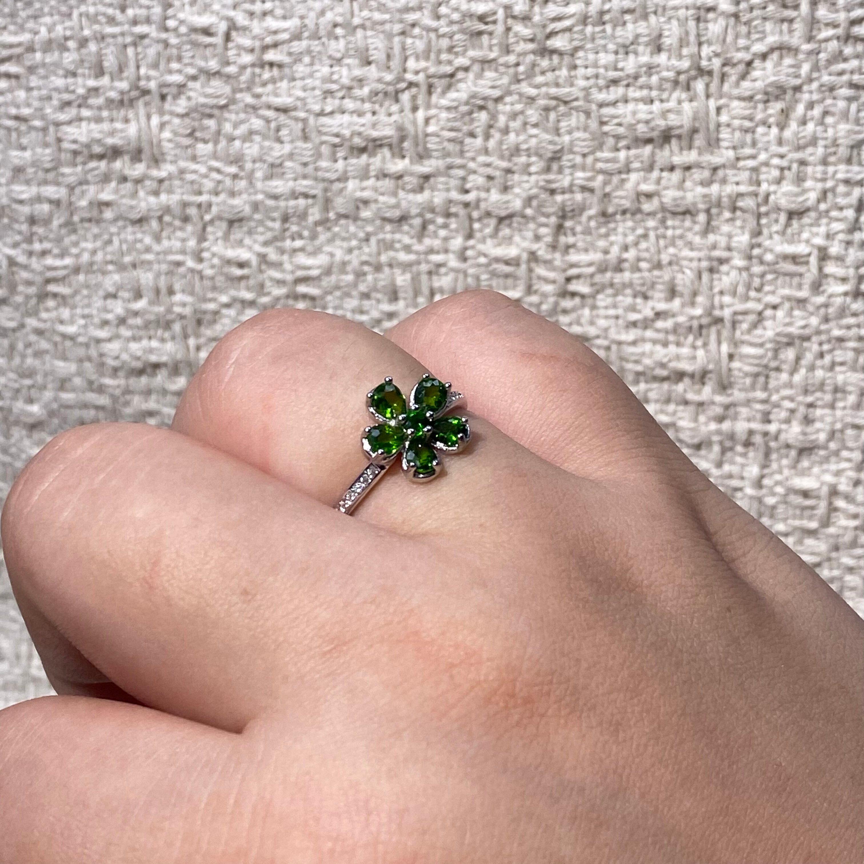 Natural Diopside Four-Leaf Clover S925 Adjustable Ring
