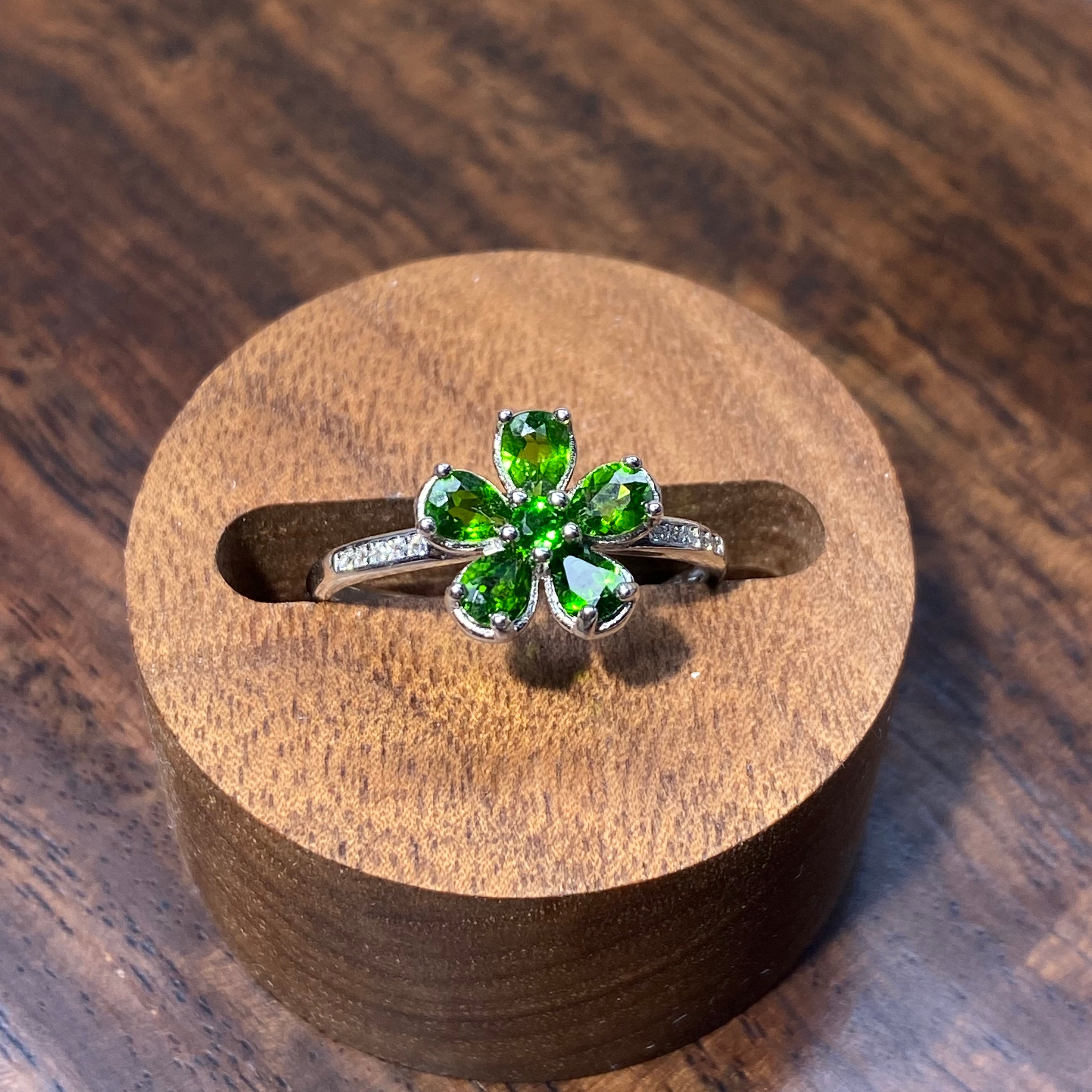 Natural Diopside Four-Leaf Clover S925 Adjustable Ring