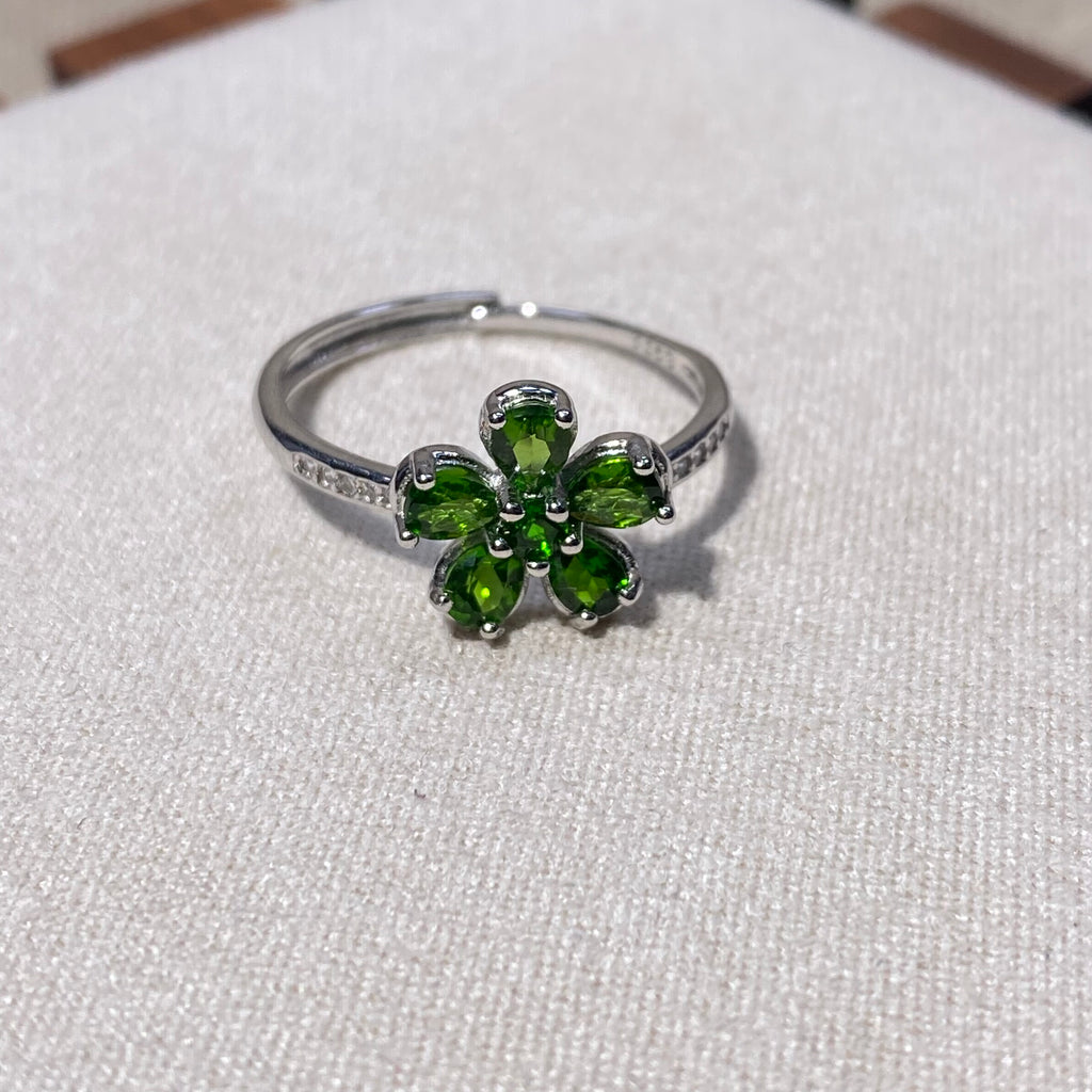 Natural Diopside Four-Leaf Clover S925 Adjustable Ring