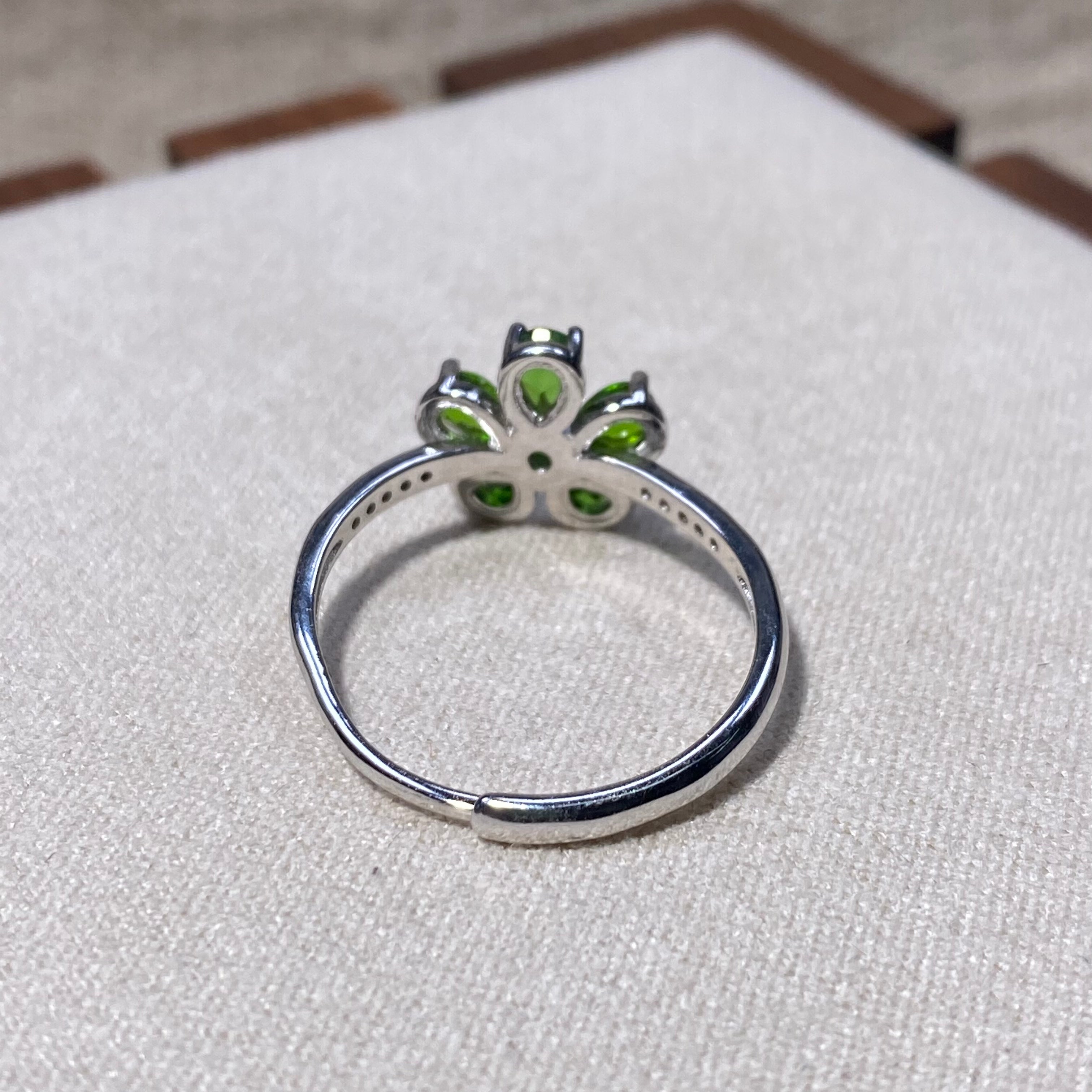 Natural Diopside Four-Leaf Clover S925 Adjustable Ring