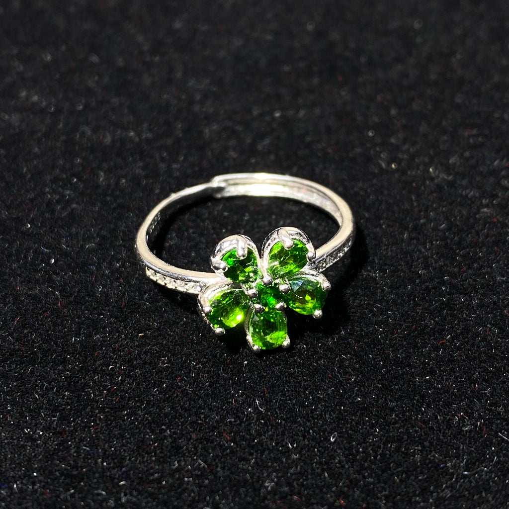 Natural Diopside Four-Leaf Clover S925 Adjustable Ring