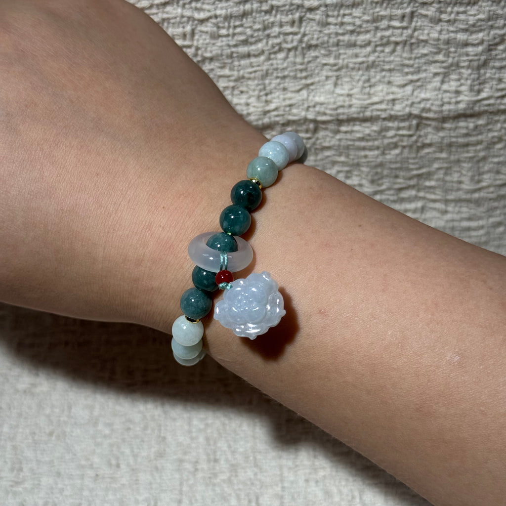 Natural Jadeite Stretch Bracelet, Carved Lotus Flower Charm Gradient Green Bead Bracelet