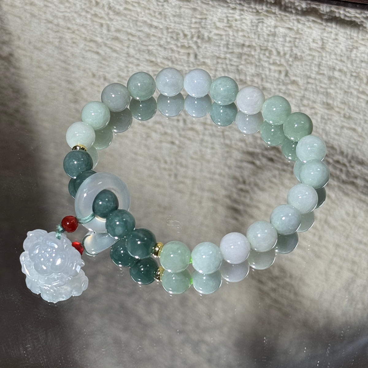 Natural Jadeite Stretch Bracelet, Carved Lotus Flower Charm Gradient Green Bead Bracelet