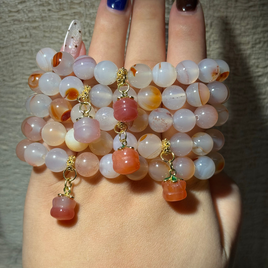 Agate Stretch Bracelet, Persimmon‑Shaped Yanyuan Agate Charm Dangle Bracelet