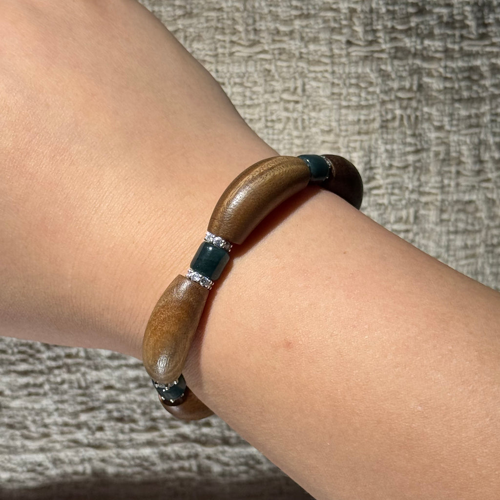 Natural Green Sandalwood & Jadeite Curved Bead Stretch Bracelet