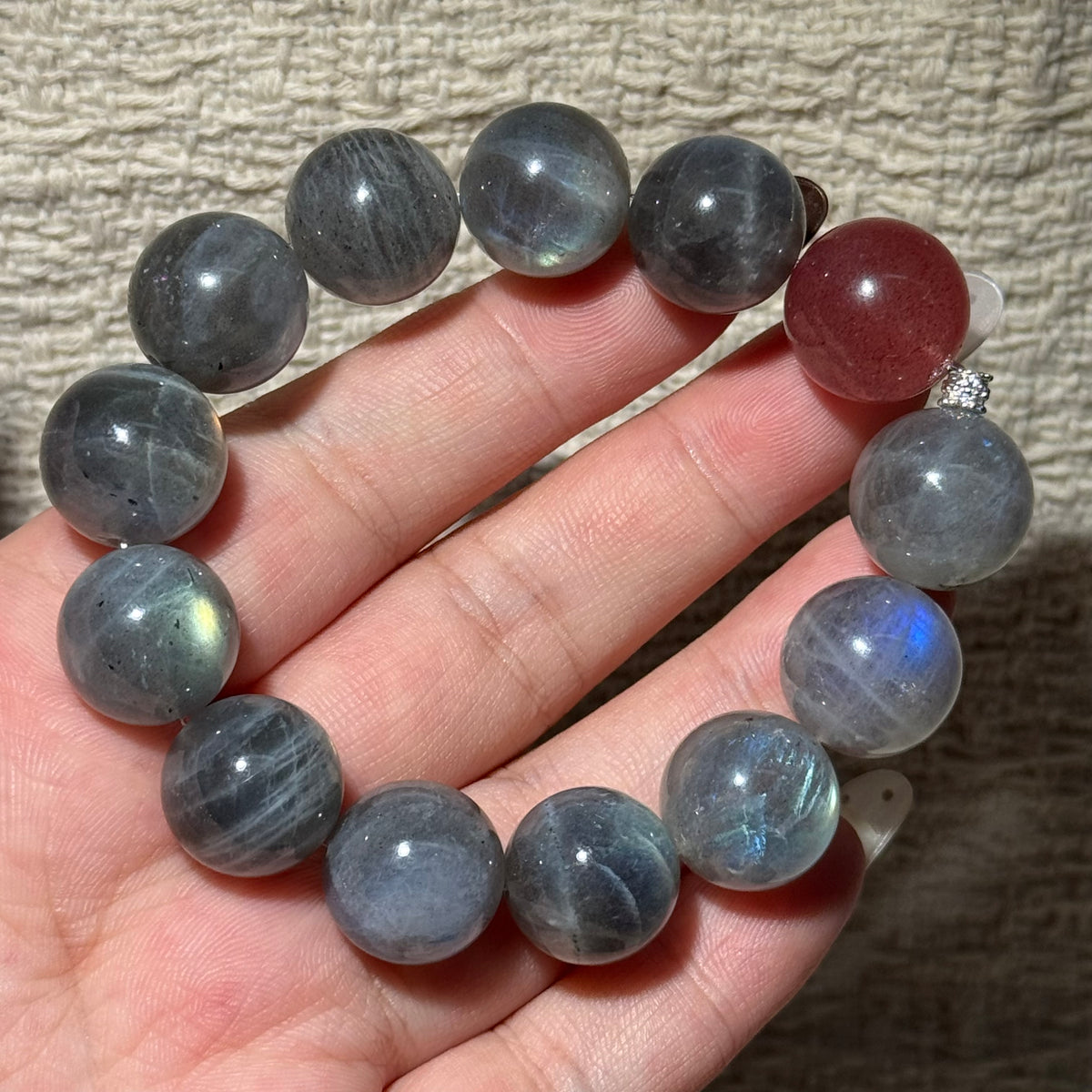 Natural Gray Labradorite Stretch Bracelet, Strawberry Quartz Focal Top Bead Bracelet