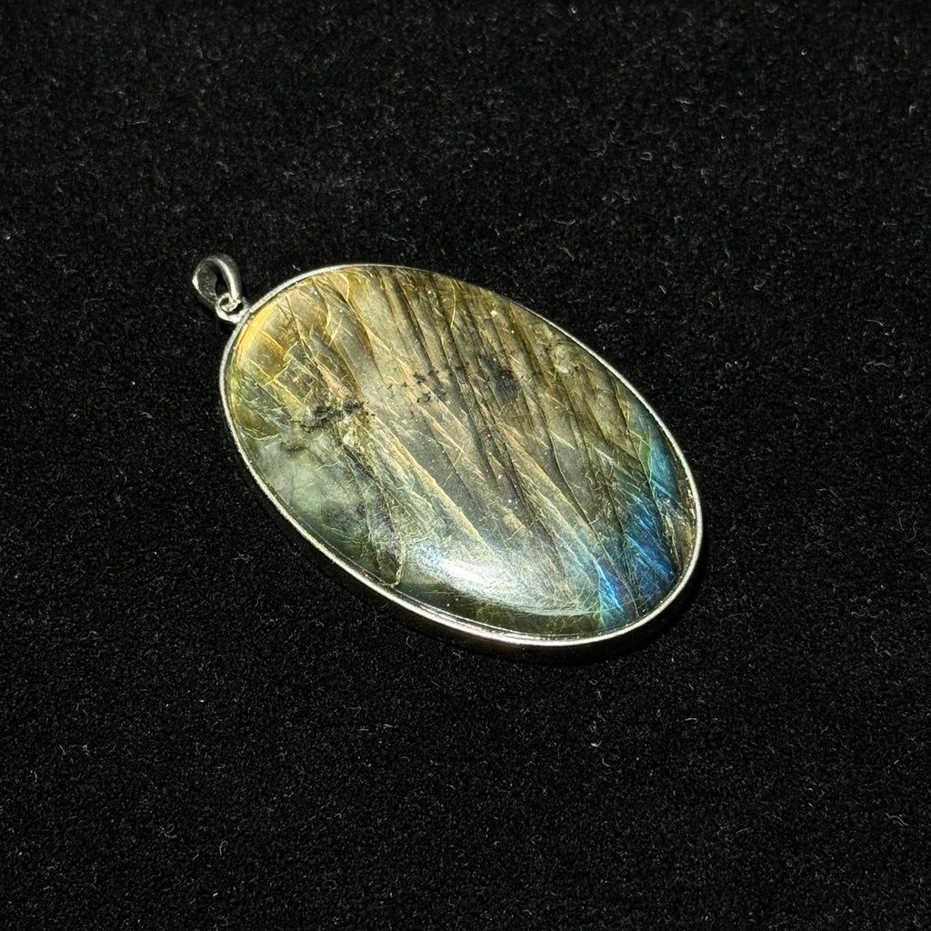 Natural Labradorite Oval Bezel‑Set Pendant