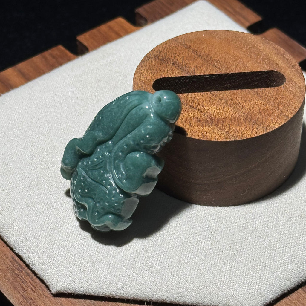 Natural Jadeite Hand‑Carved Cabbage Pendant