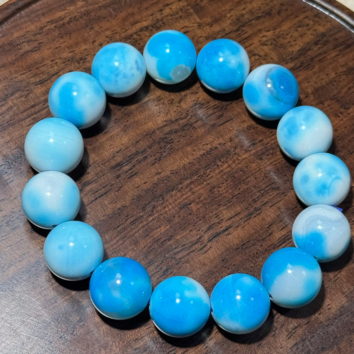 Dyed Agate Round Bead Stretch Bracelet