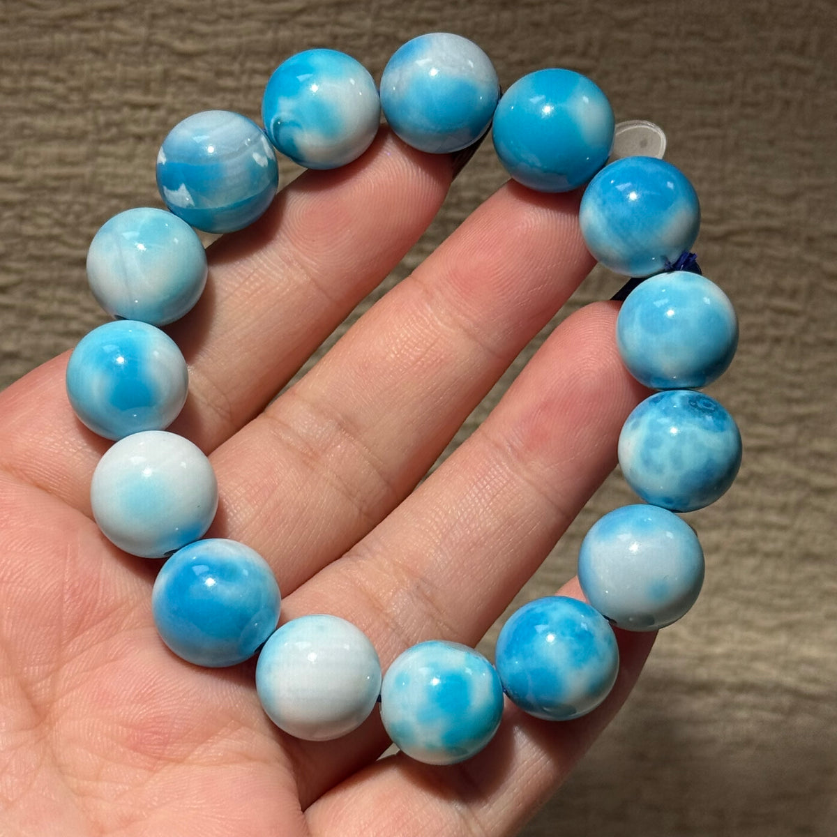 Dyed Agate Round Bead Stretch Bracelet