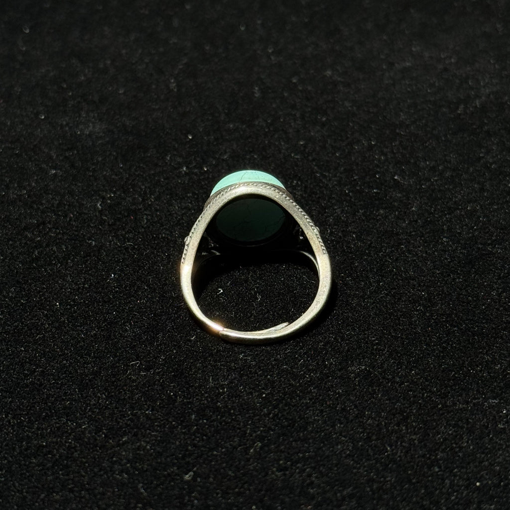 Natural Turquoise Oval Cabochon Ring, Vintage Silver‑Tone Filigree Band Statement Crystal Ring