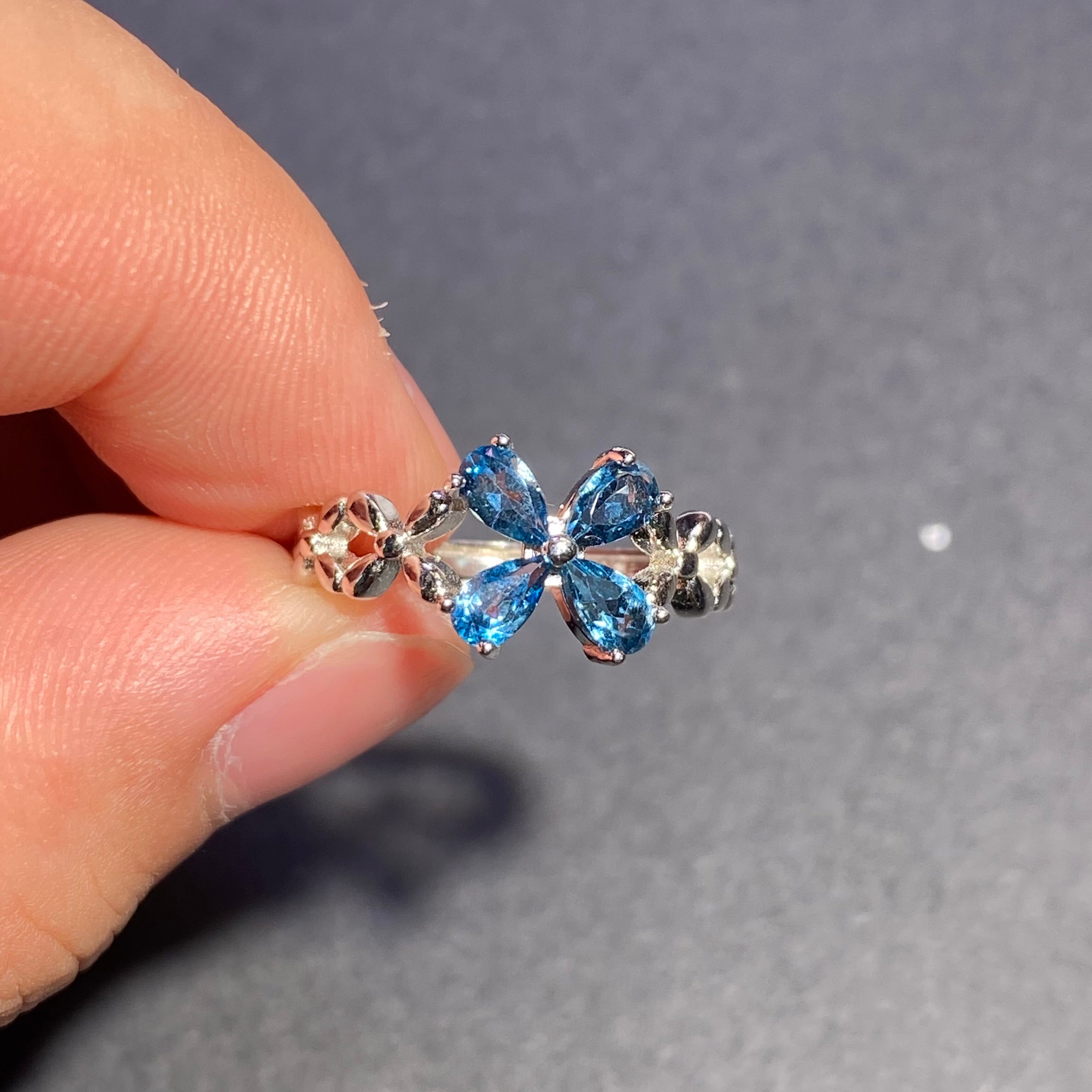 Natrual topaz  shaped s925 ring
