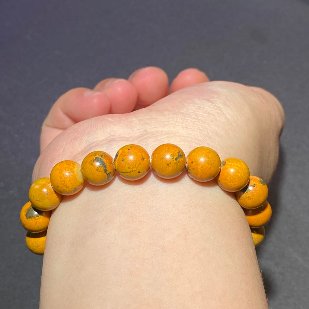 8mm+Bumble bee bracelets 15-15.5cm