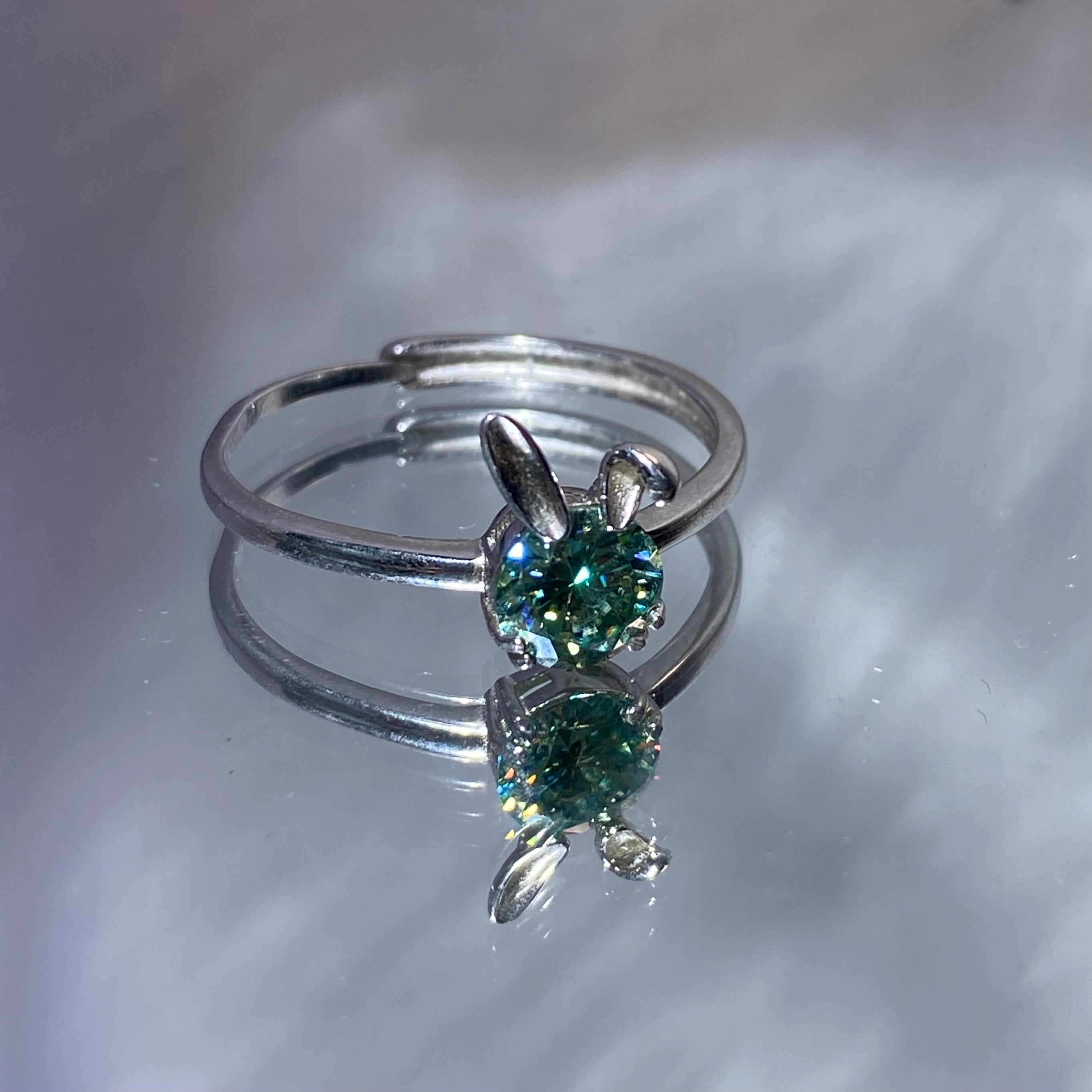Mozambique diamond rabbit s925 ring