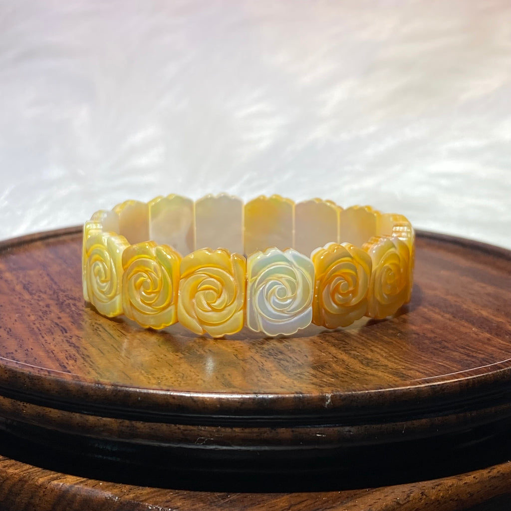 Natural Flower-shaped Golden Shell Soft Bangle 15-16cm