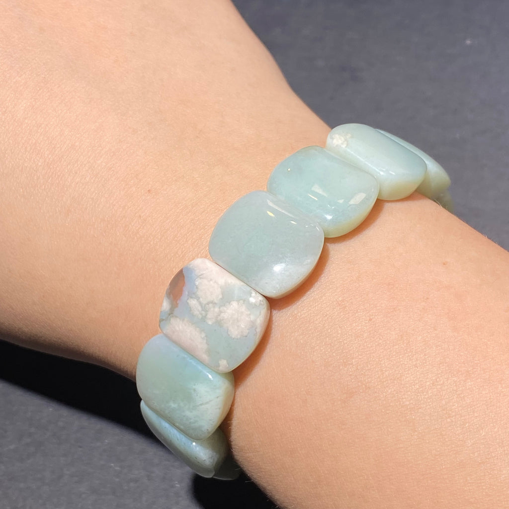 Natural Green Flower Agate 15-16.5cm