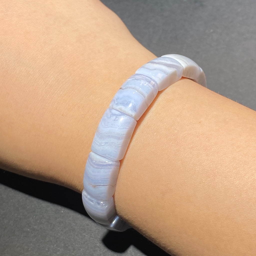 Natural Blue Lace Agate 15-17cm