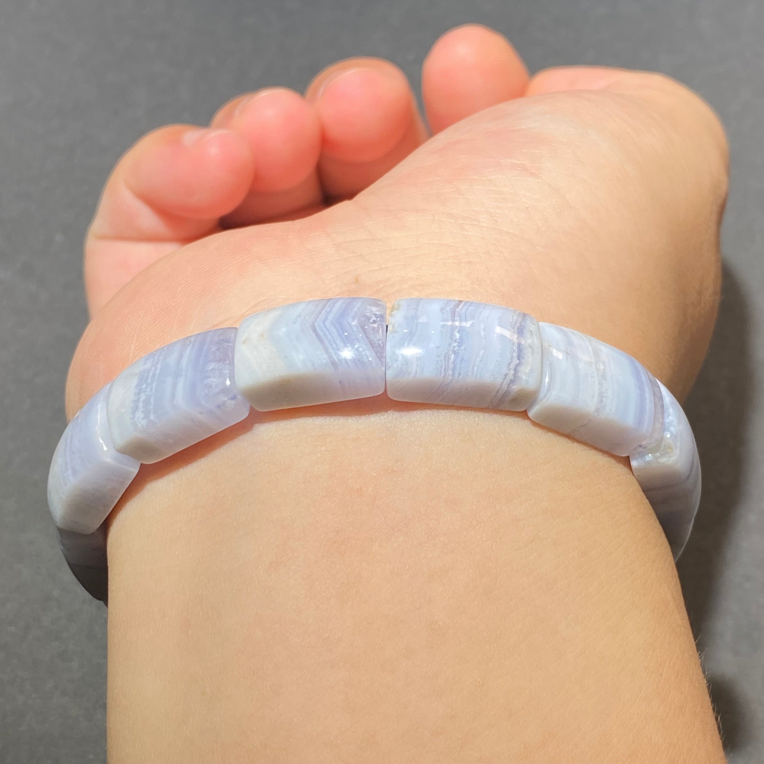 Natural Blue Lace Agate 15-17cm