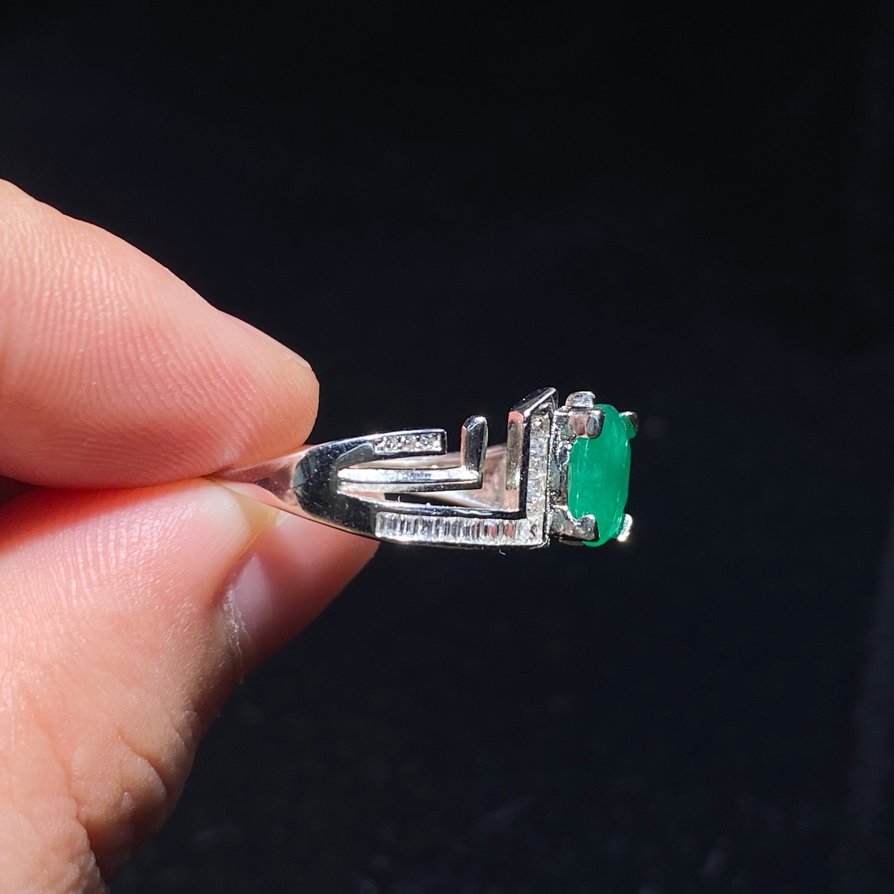 Natural Emerald Sterling Silver Ring