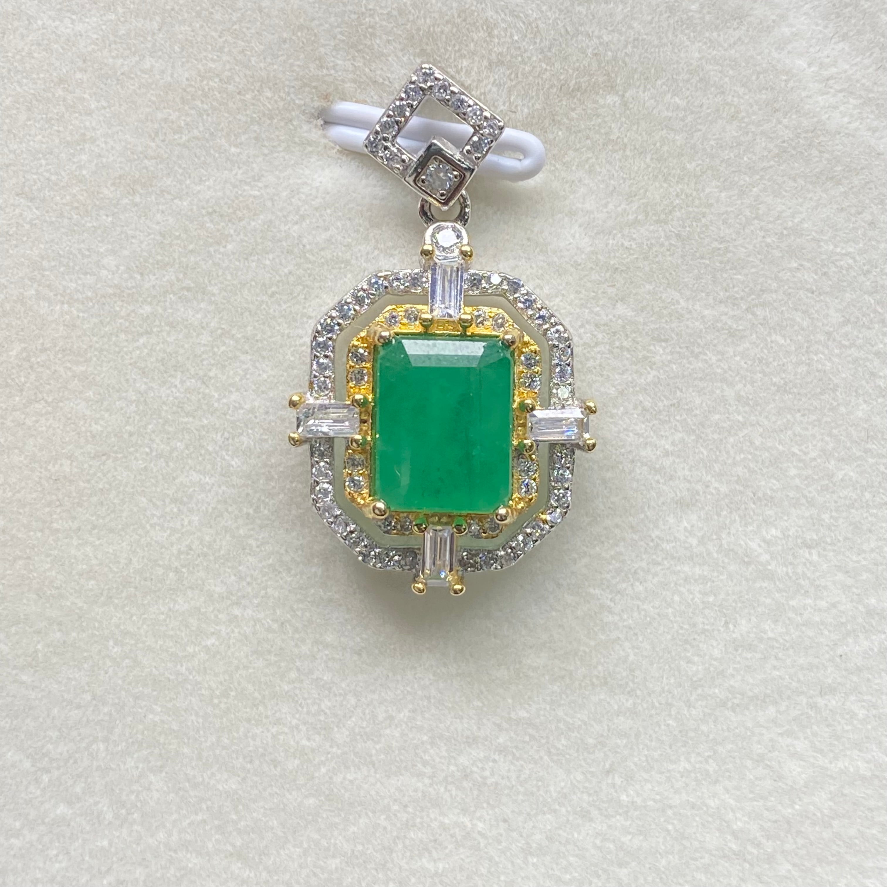 Emerald-Cut Green Emerald S925 Pendant - Vintage Two-Tone Statement Jewelry
