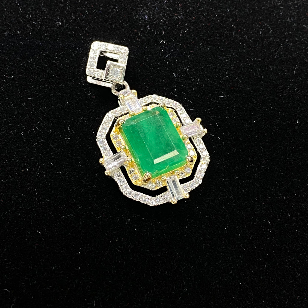 Emerald-Cut Green Emerald S925 Pendant - Vintage Two-Tone Statement Jewelry