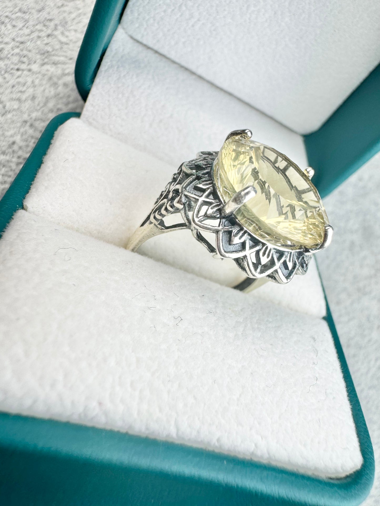 Round S925 Shape Special Cutting Citrine Ring